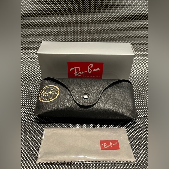 Ray-Ban CATS 5000 Sunglasses RB4125 601/32 Black - Picture 10 of 10